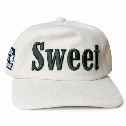 SWEET OFF-WHITE WOOL COWBOY